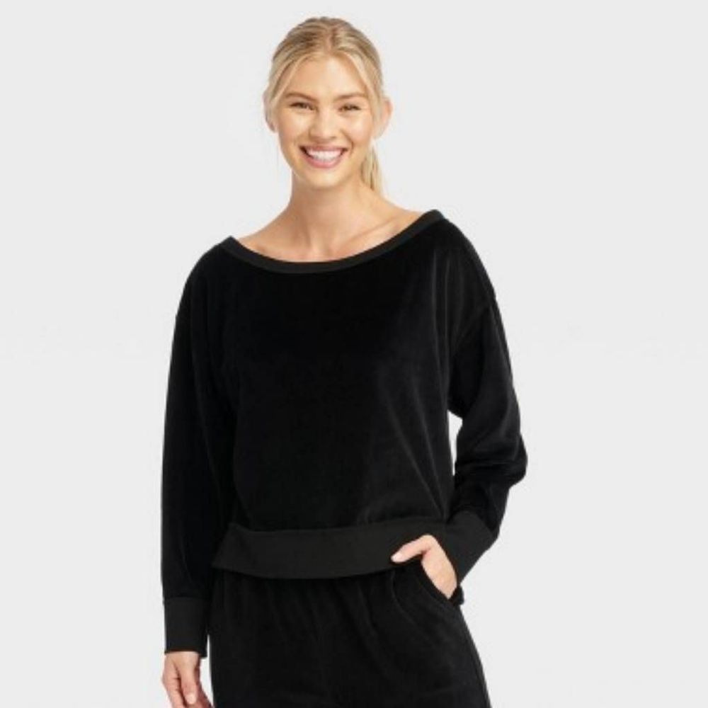 JoyLab Women's Large Velour Sweatshirt Black NWT